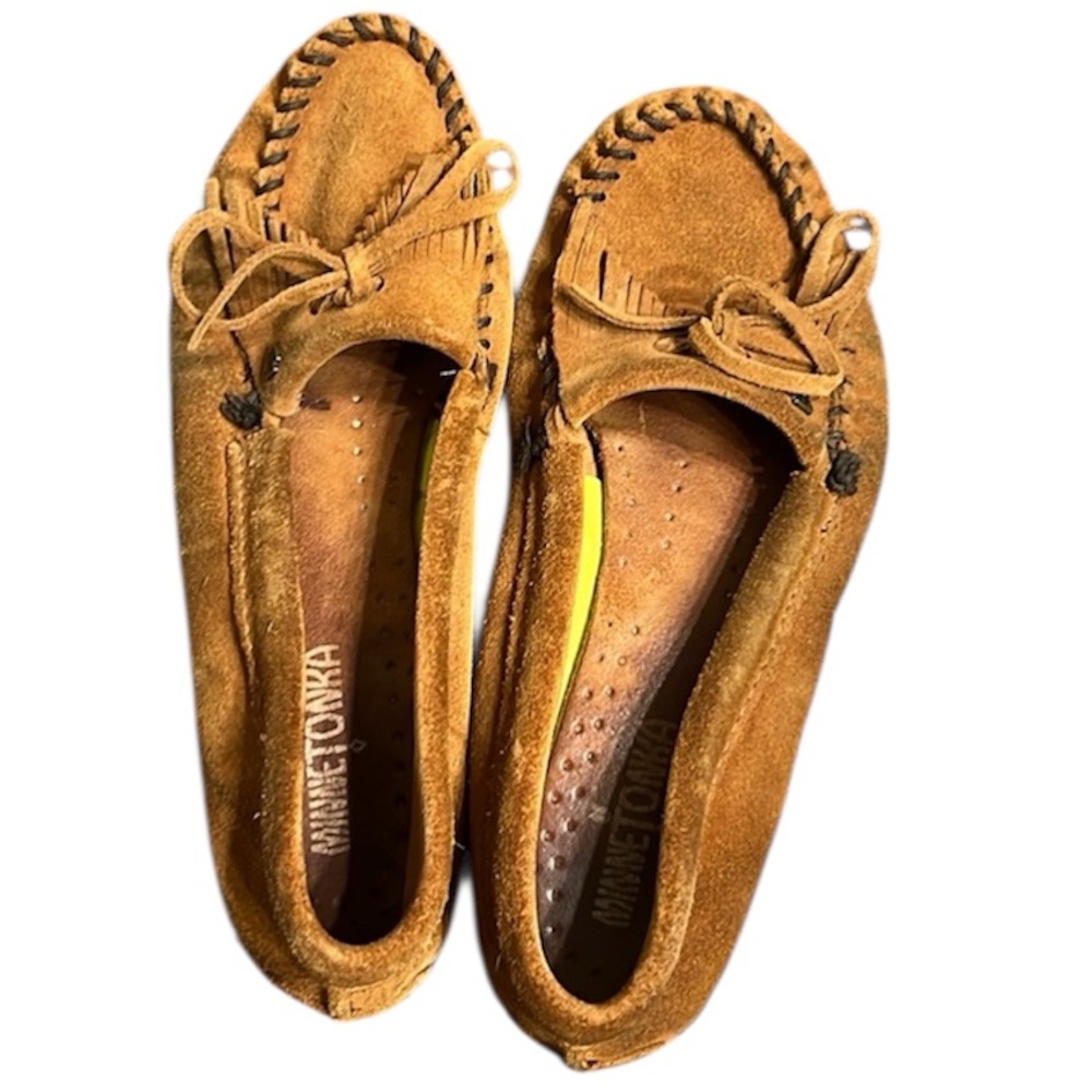 Minnetonka brown leather moccasins size 8 women’s